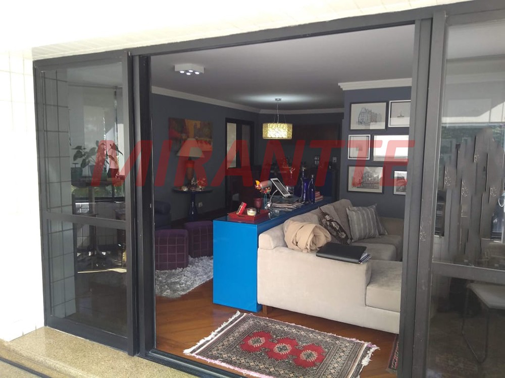 Apartamento de 290m² com 4 quartos em Jardim Londrina