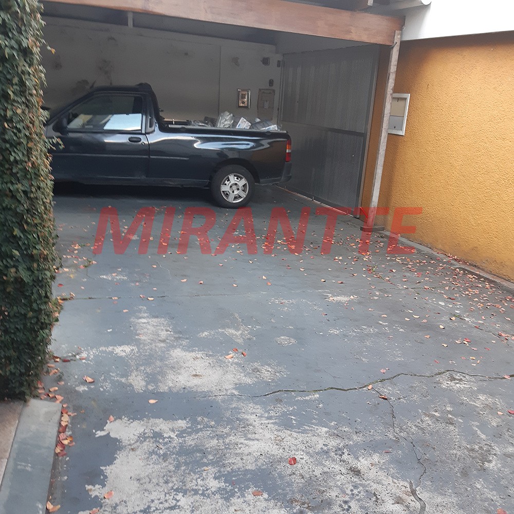 Sobrado de 235m² com 3 quartos em Vila Pauliceia