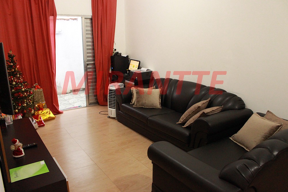 Casa terrea de 180m² com 3 quartos em Vila Mazzei