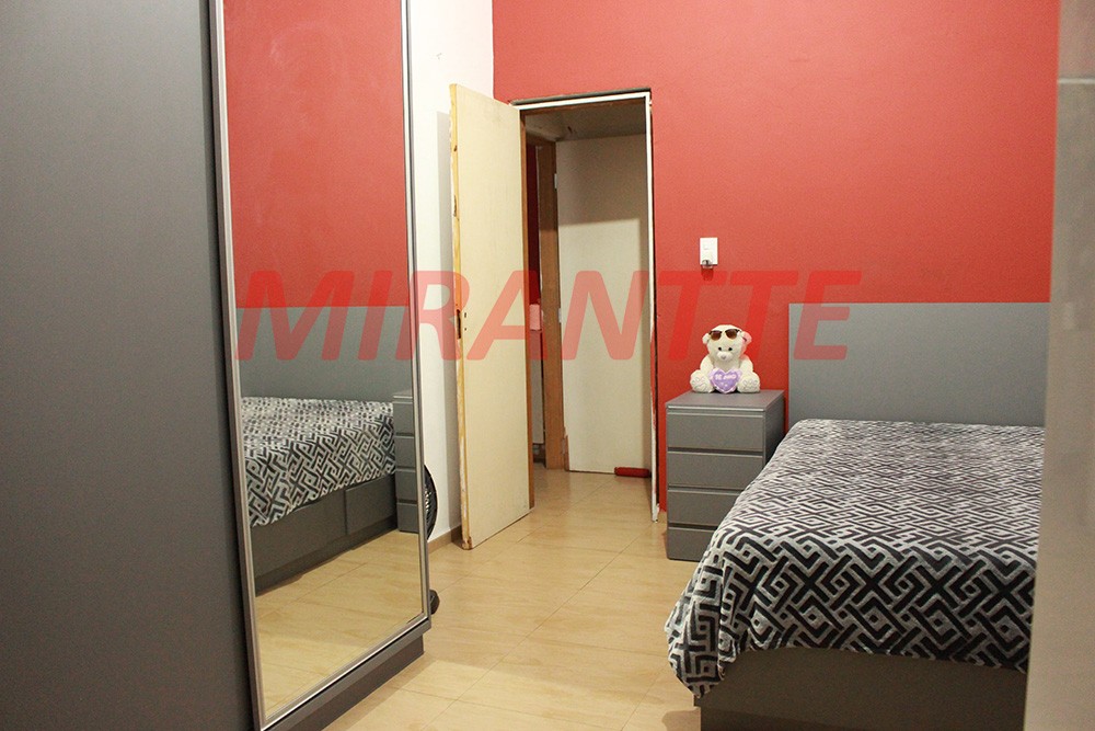 Casa terrea de 180m² com 3 quartos em Vila Mazzei