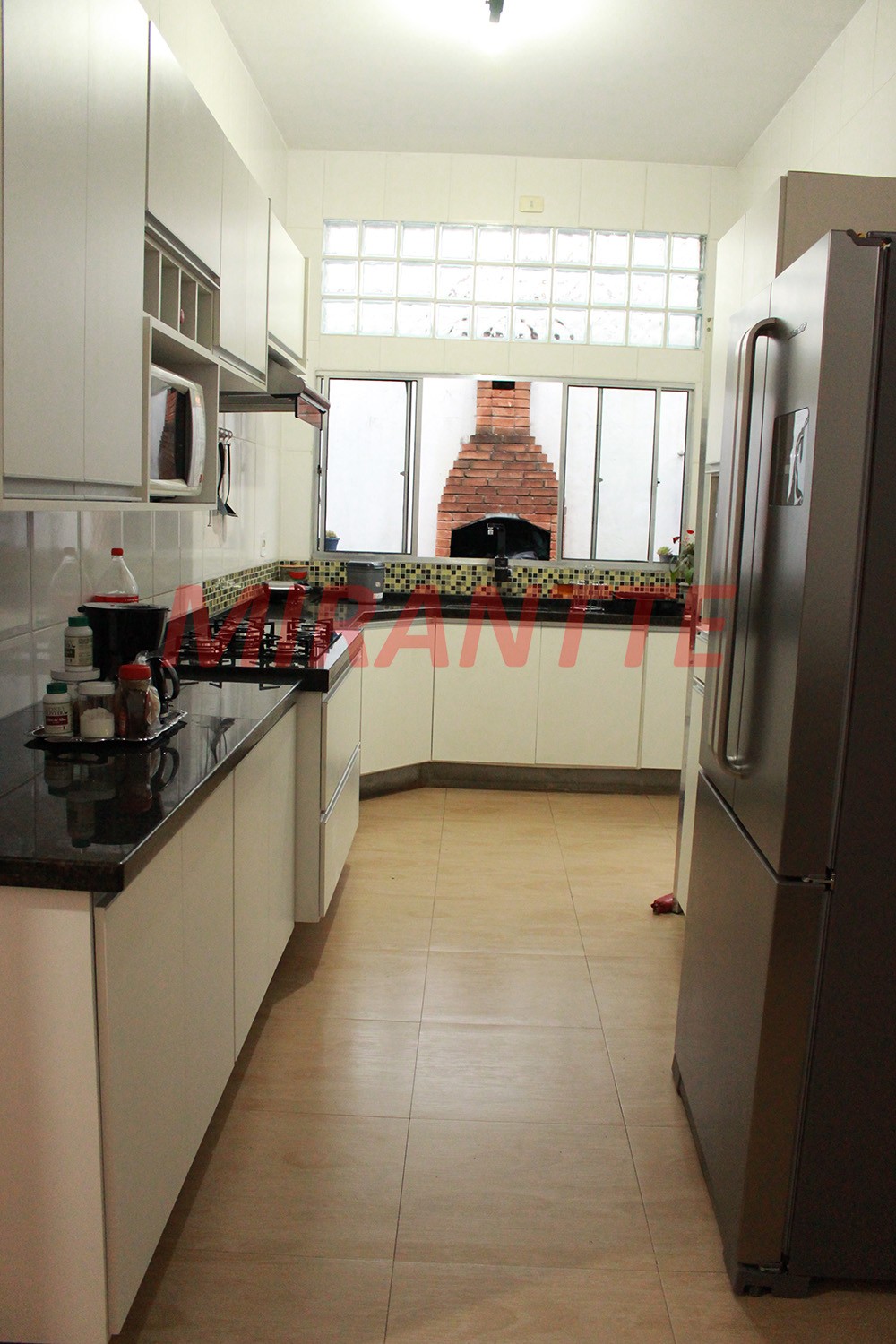Casa terrea de 180m² com 3 quartos em Vila Mazzei