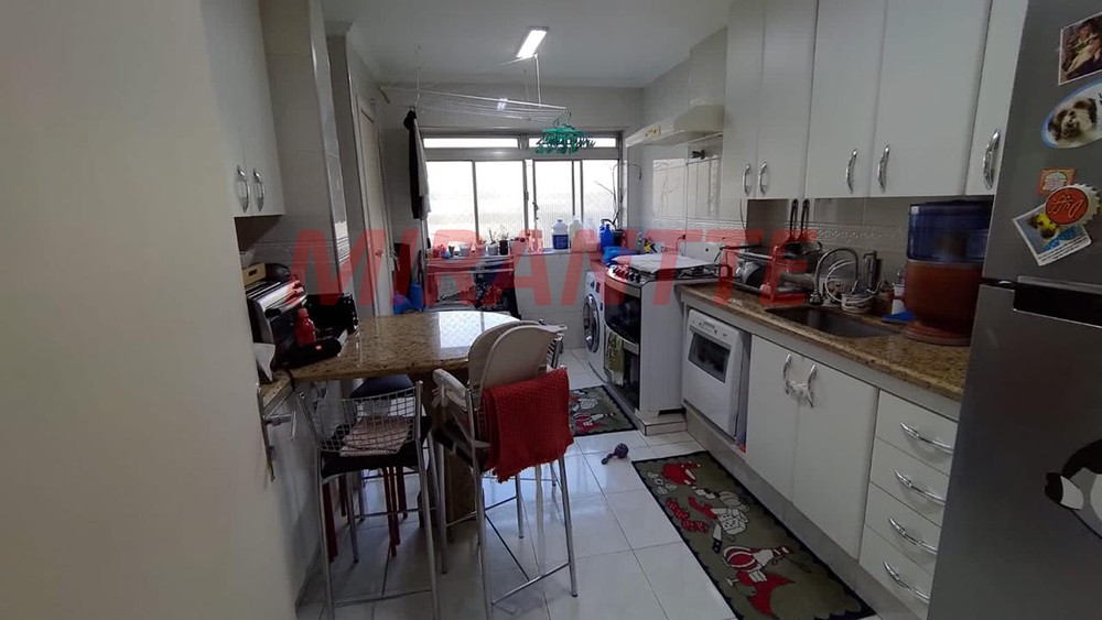 Apartamento de 96m² com 3 quartos em Santa Terezinha