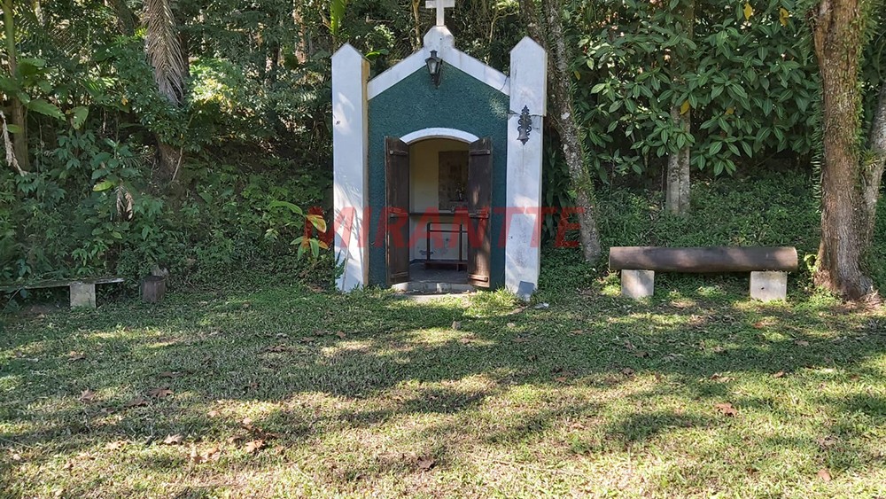 Terreno de 2.054m² em PARQUE PETROPOLIS
