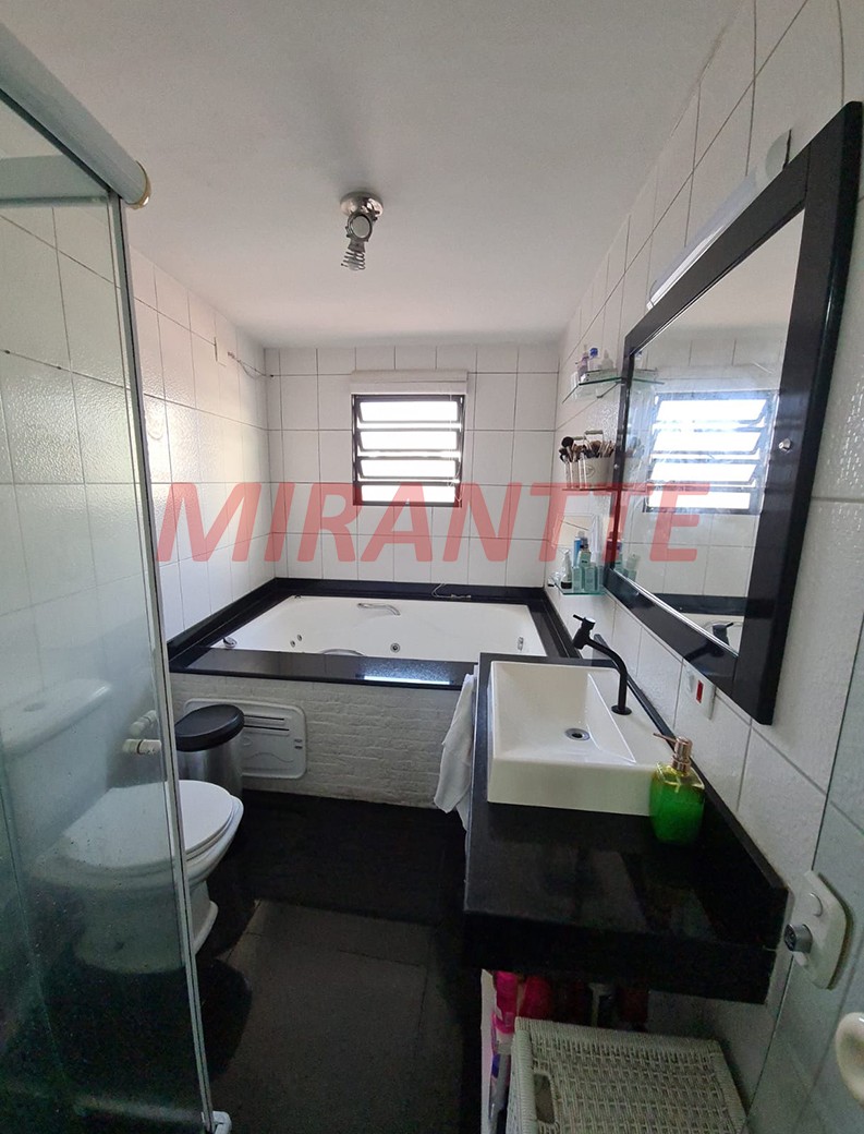 Sobrado de 380m² com 5 quartos em Parada Inglesa