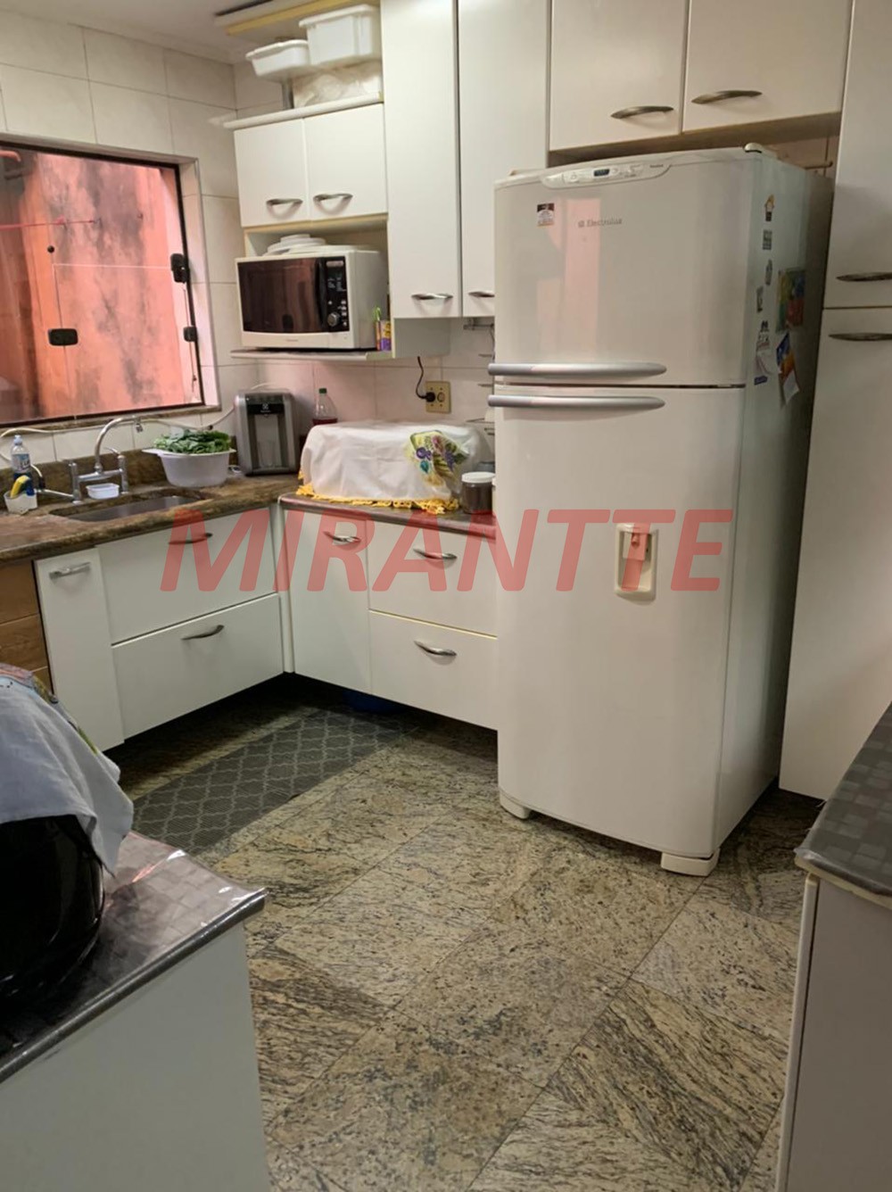 Sobrado de 221m² com 3 quartos em Vila Celeste