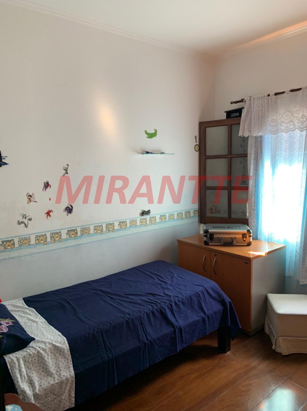 Sobrado de 221m² com 3 quartos em Vila Celeste