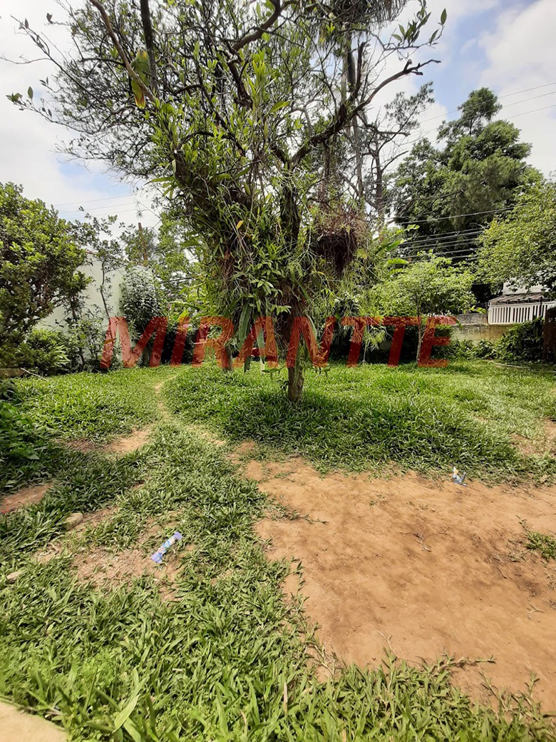 Terreno de 133m² em Tremembe