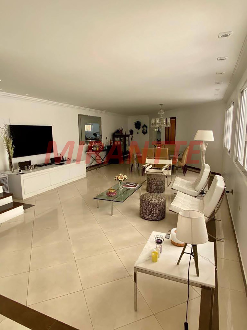 Sobrado de 250m² com 3 quartos em Jardim Oriental
