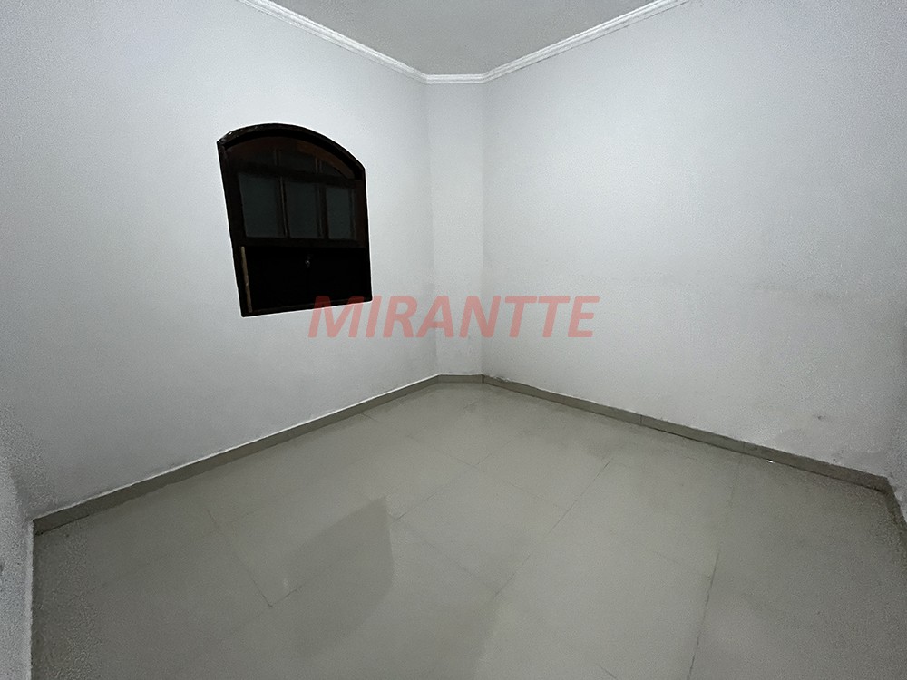 Sobrado de 371m² com 4 quartos em Jardim Samambaia – Mairiporã