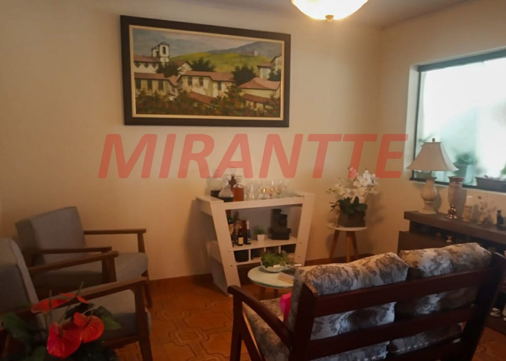 Casa terrea de 303m² com 3 quartos em Parque Peruche