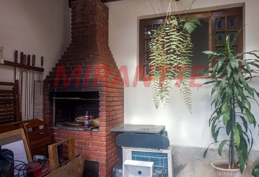 Casa terrea de 303m² com 3 quartos em Parque Peruche