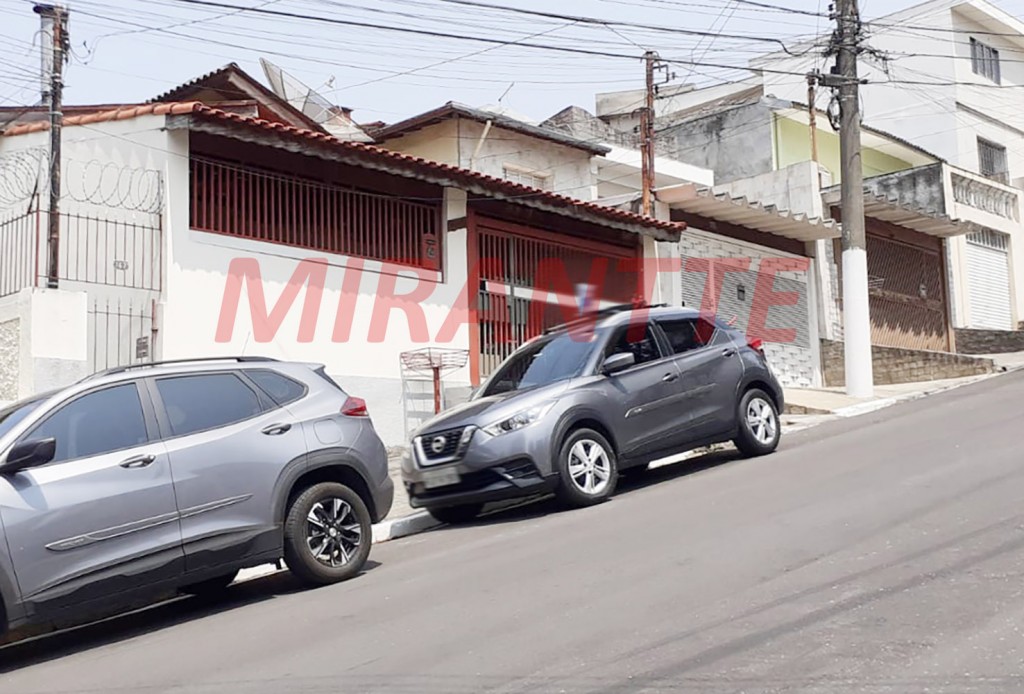 Casa terrea de 303m² com 3 quartos em Parque Peruche