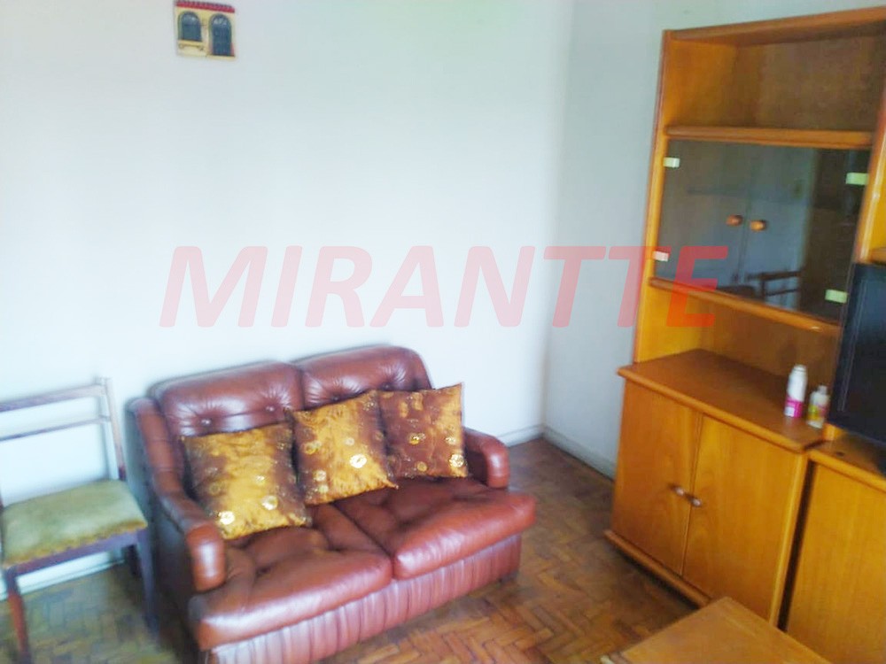 Comercial de 300m² em Limão