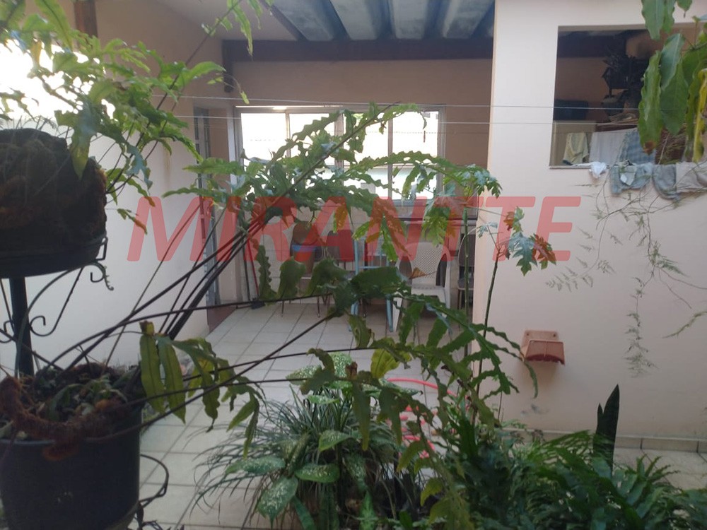 Comercial de 300m² em Limão
