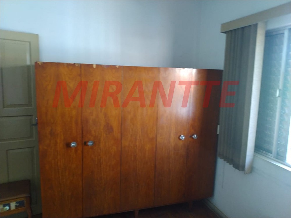 Comercial de 300m² em Limão