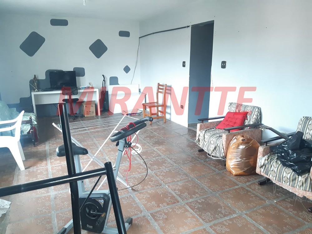 Terreno de 400m² com 3 quartos em Vila Irmaos Arnoni