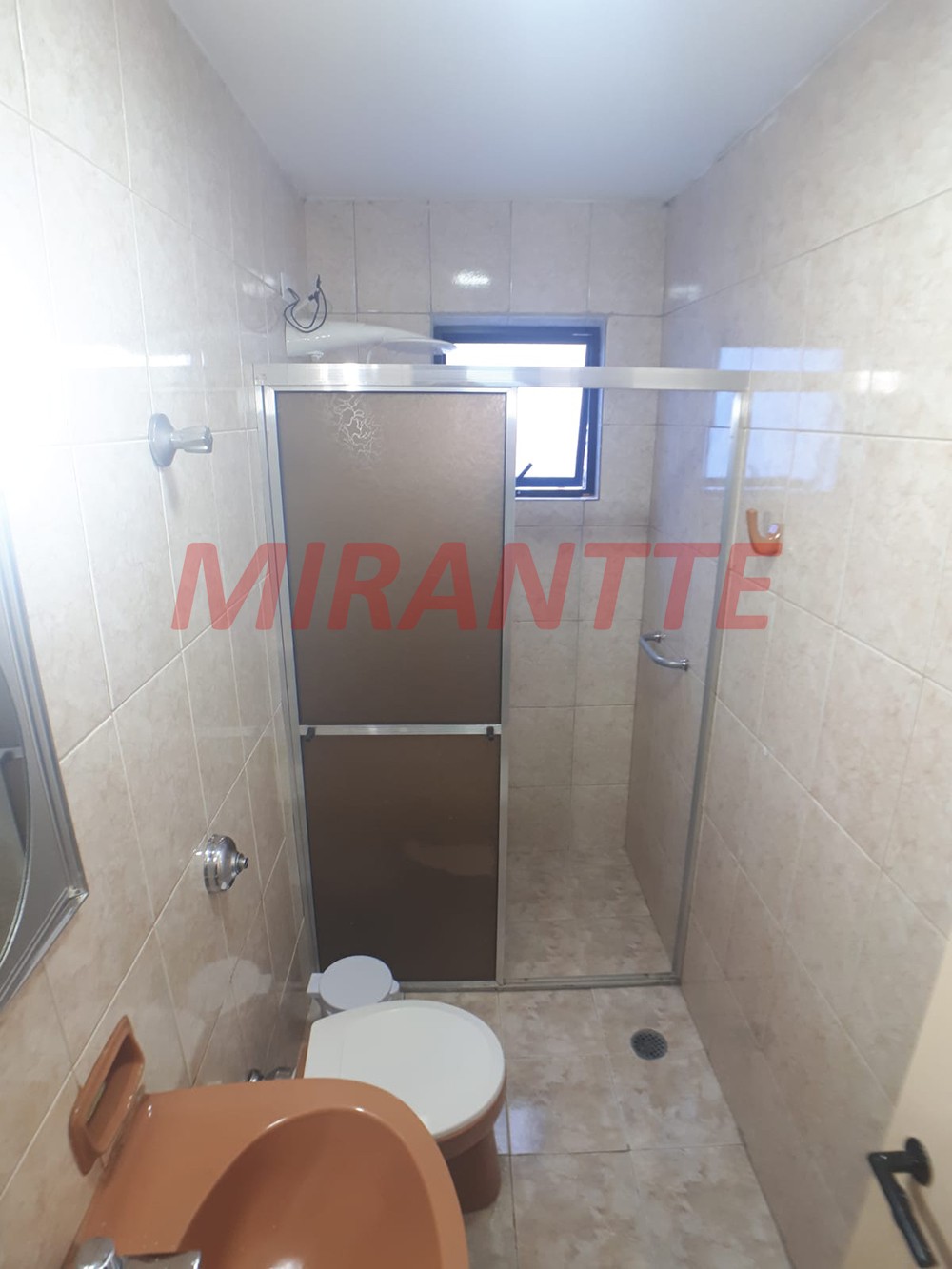 Sobrado de 220m² com 6 quartos em Jaçana