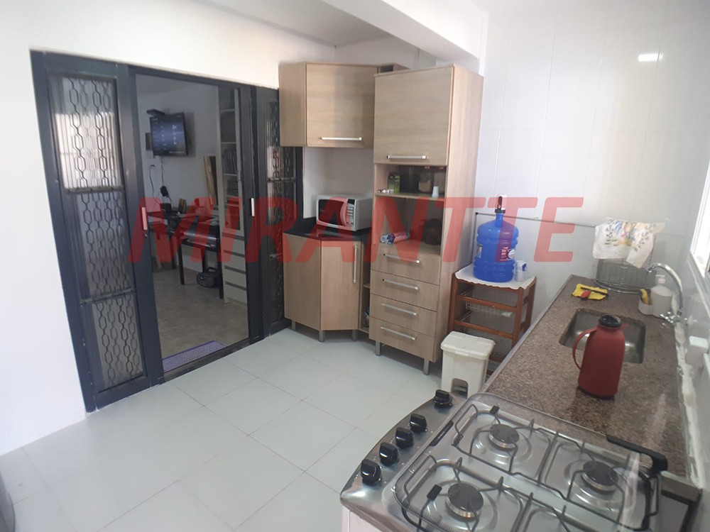 Sobrado de 220m² com 6 quartos em Jaçana
