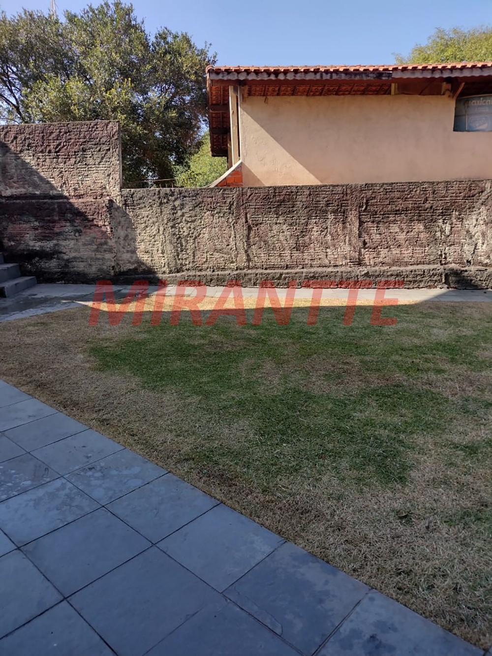 Sobrado de 172m² com 3 quartos em Tremembe