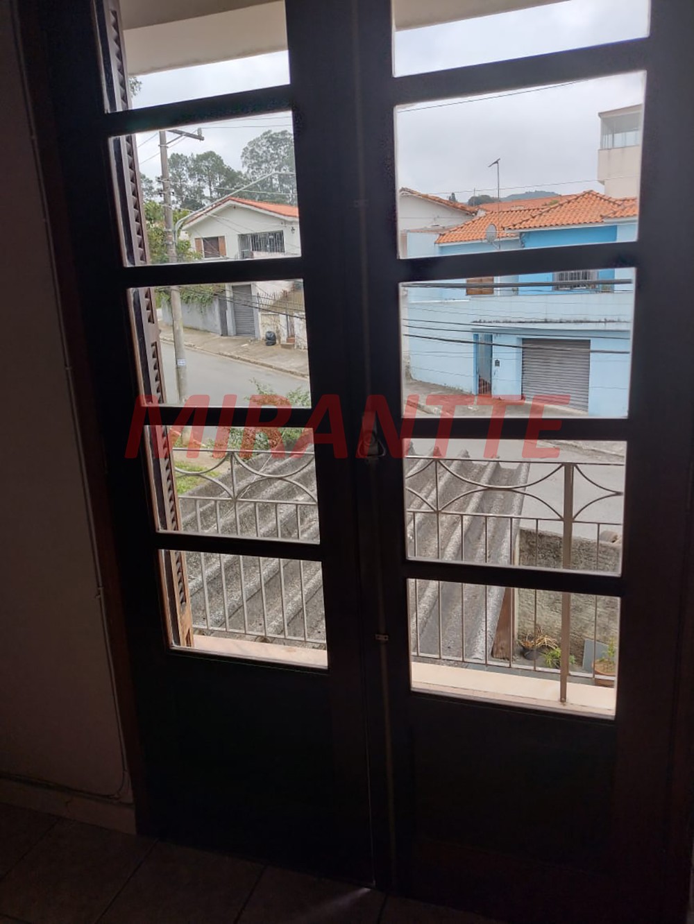 Sobrado de 172m² com 3 quartos em Tremembe