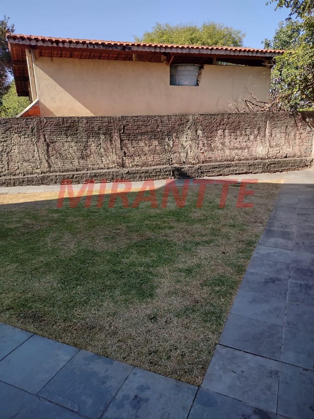 Sobrado de 172m² com 3 quartos em Tremembe