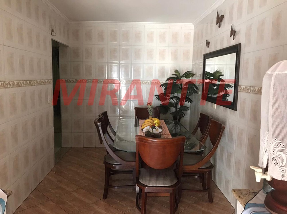 Sobrado de 139m² com 3 quartos em Vila Nova Mazzei