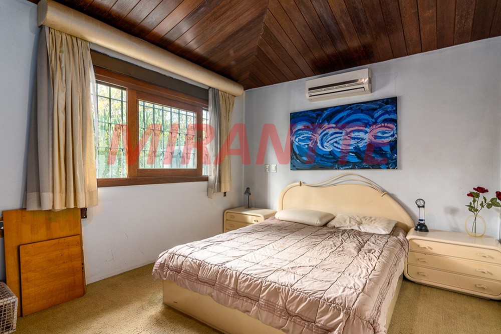 Sobrado de 607m² com 4 quartos em Cidade Jardim