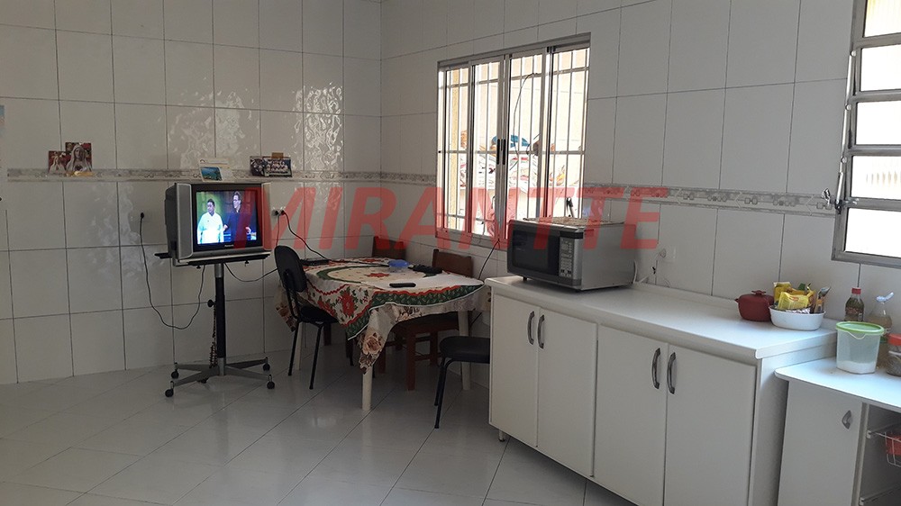 Sobrado de 210m² com 3 quartos em Parque Peruche