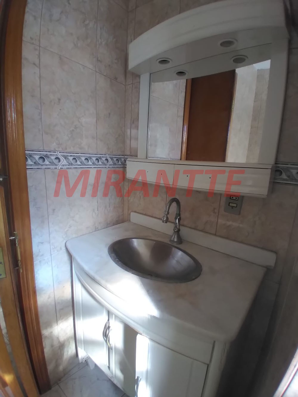 Sobrado de 140m² com 4 quartos em Vila Nova Mazzei