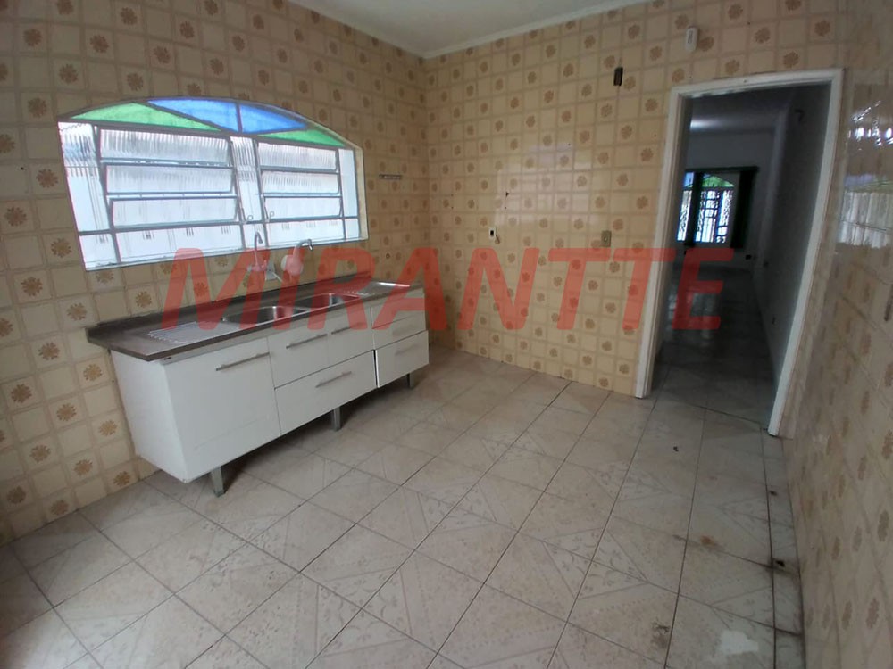 Sobrado de 140m² com 4 quartos em Vila Nova Mazzei