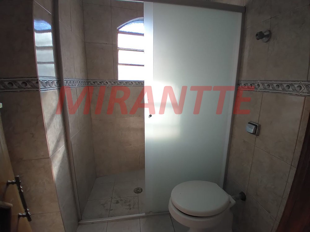 Sobrado de 140m² com 4 quartos em Vila Nova Mazzei