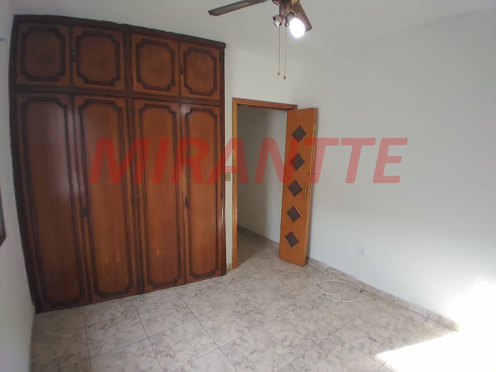 Sobrado de 140m² com 4 quartos em Vila Nova Mazzei