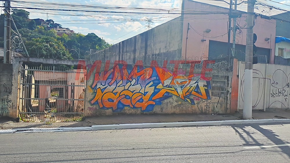 Terreno de 400m² em Vila Nilo