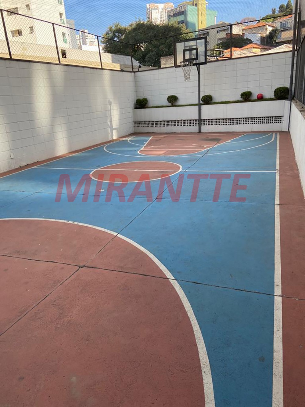 Apartamento de 60m² com 2 quartos em Santana