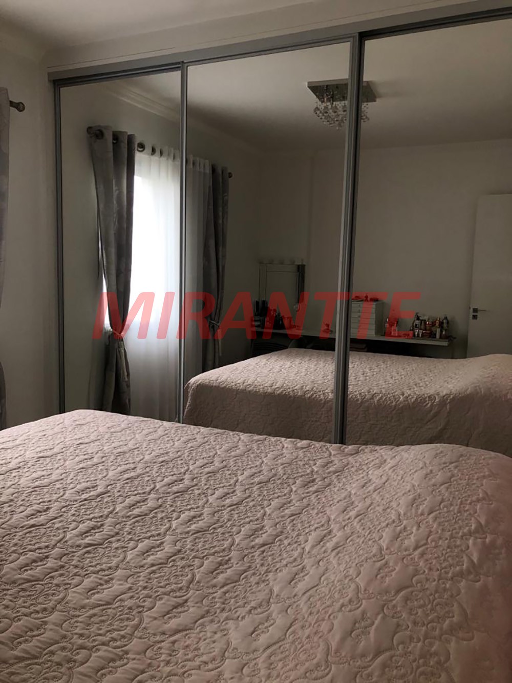 Apartamento de 63m² com 2 quartos em Vila Santa Catarina