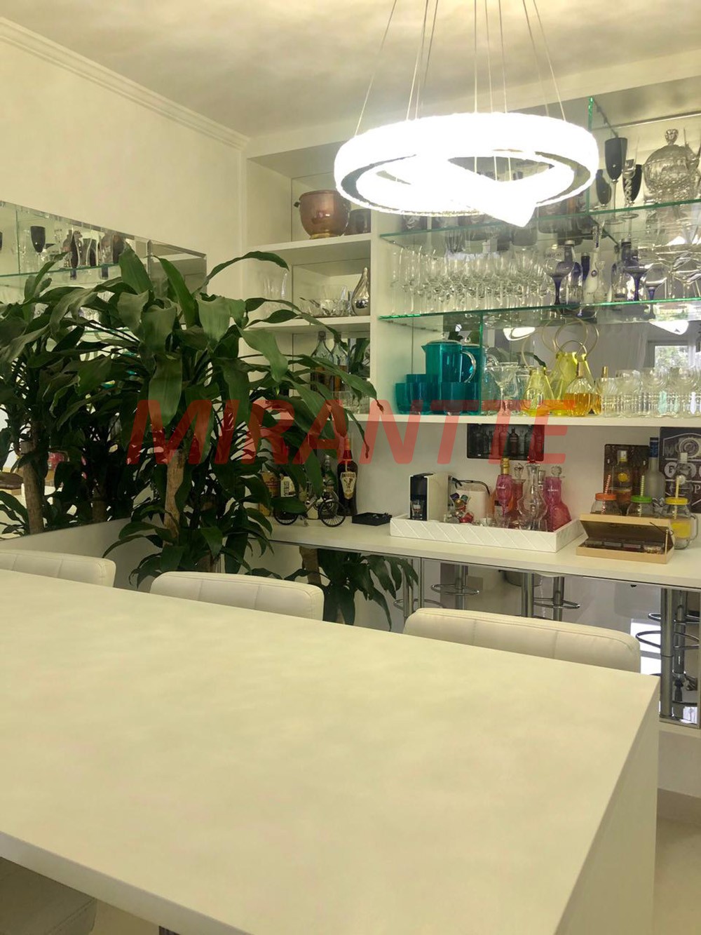 Apartamento de 63m² com 2 quartos em Vila Santa Catarina