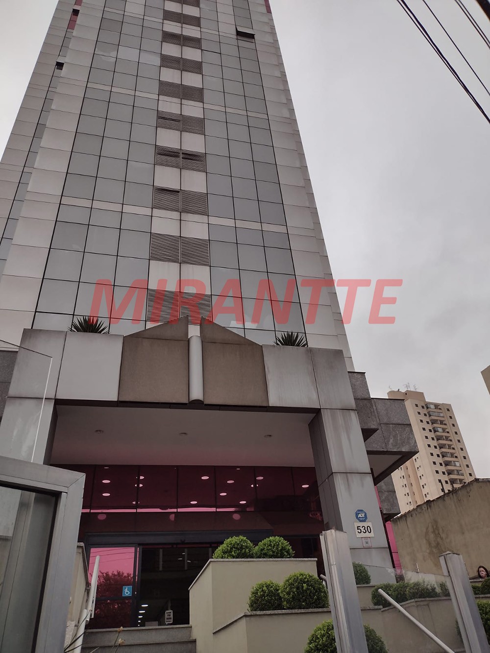 Conjunto comercial de 110m² em Santana