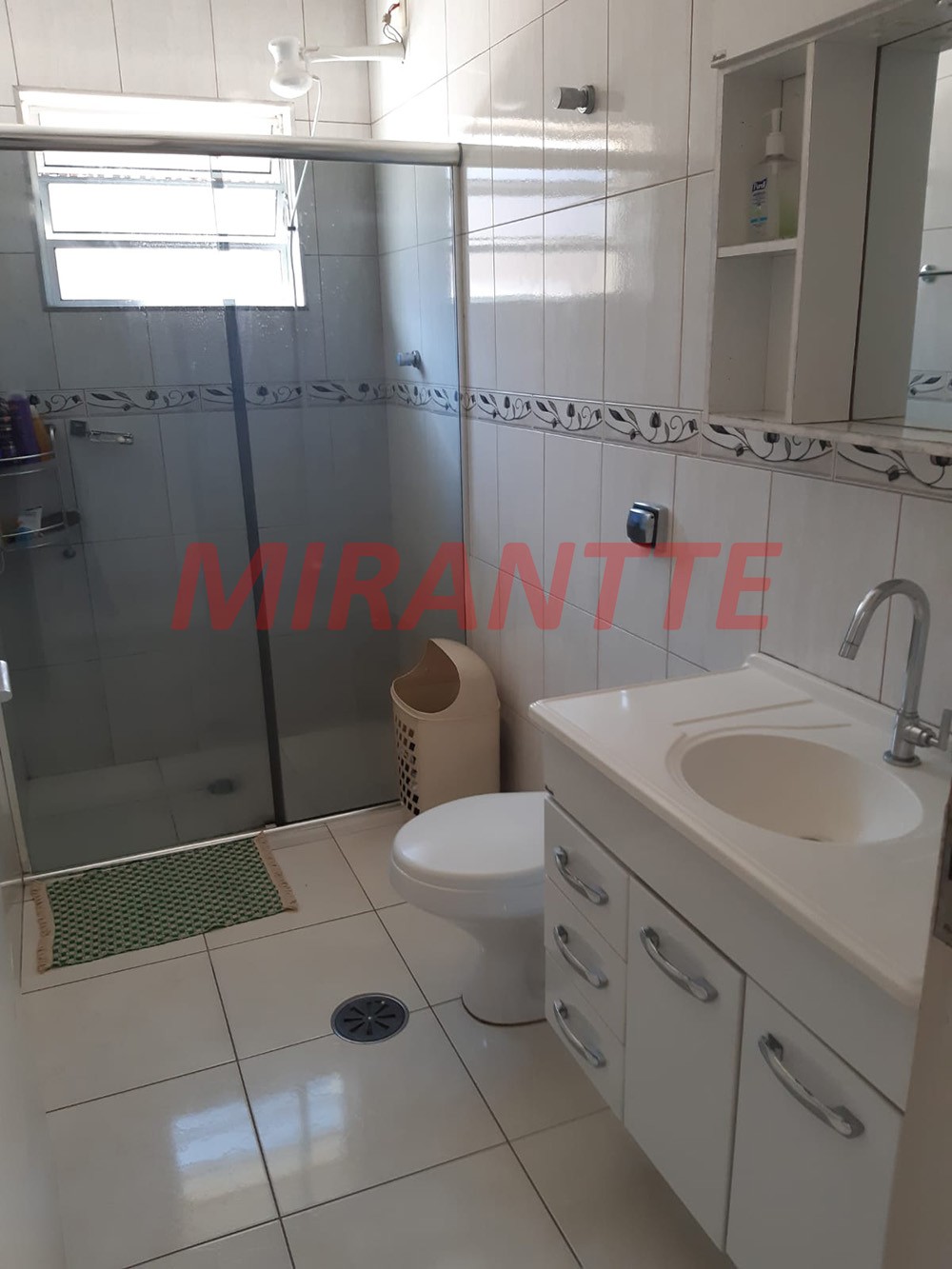 Sobrado de 135m² com 4 quartos em Parque Casa De Pedra