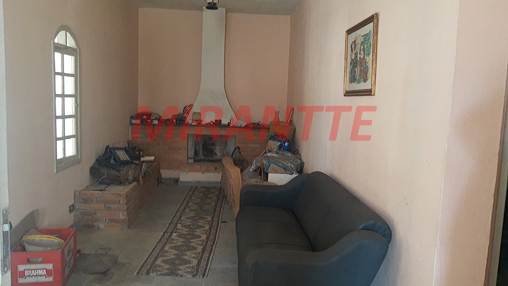 Sobrado de 320m² com 3 quartos em Serra Da Cantareira