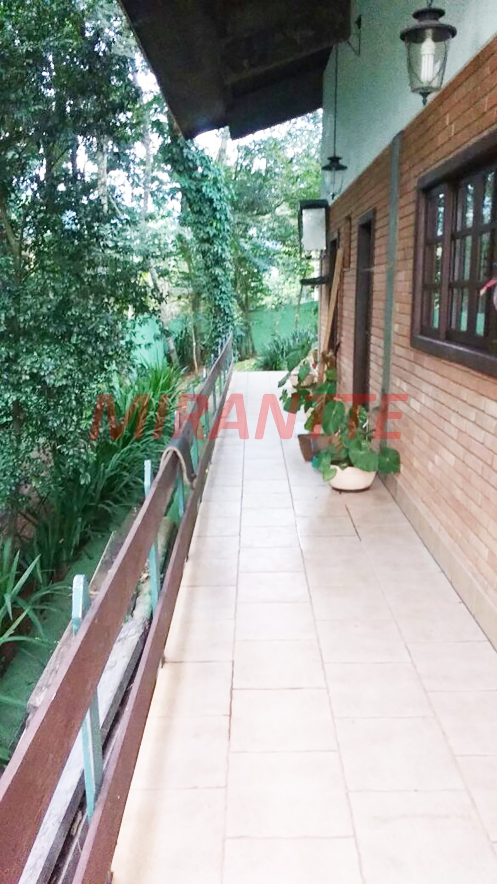 Sobrado de 260m² com 3 quartos em Serra da Cantareira