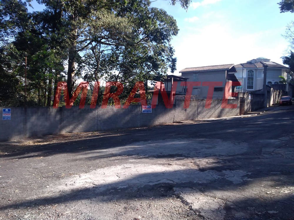 Terreno de 352m² em Jardim Ibiratiba
