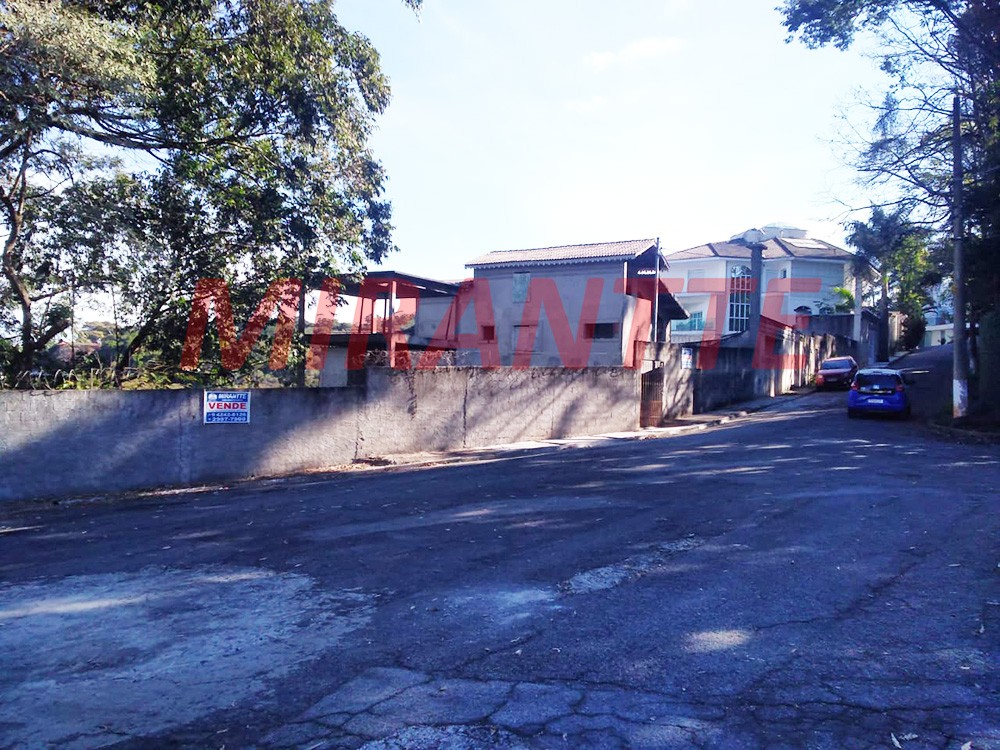 Terreno de 352m² em Jardim Ibiratiba