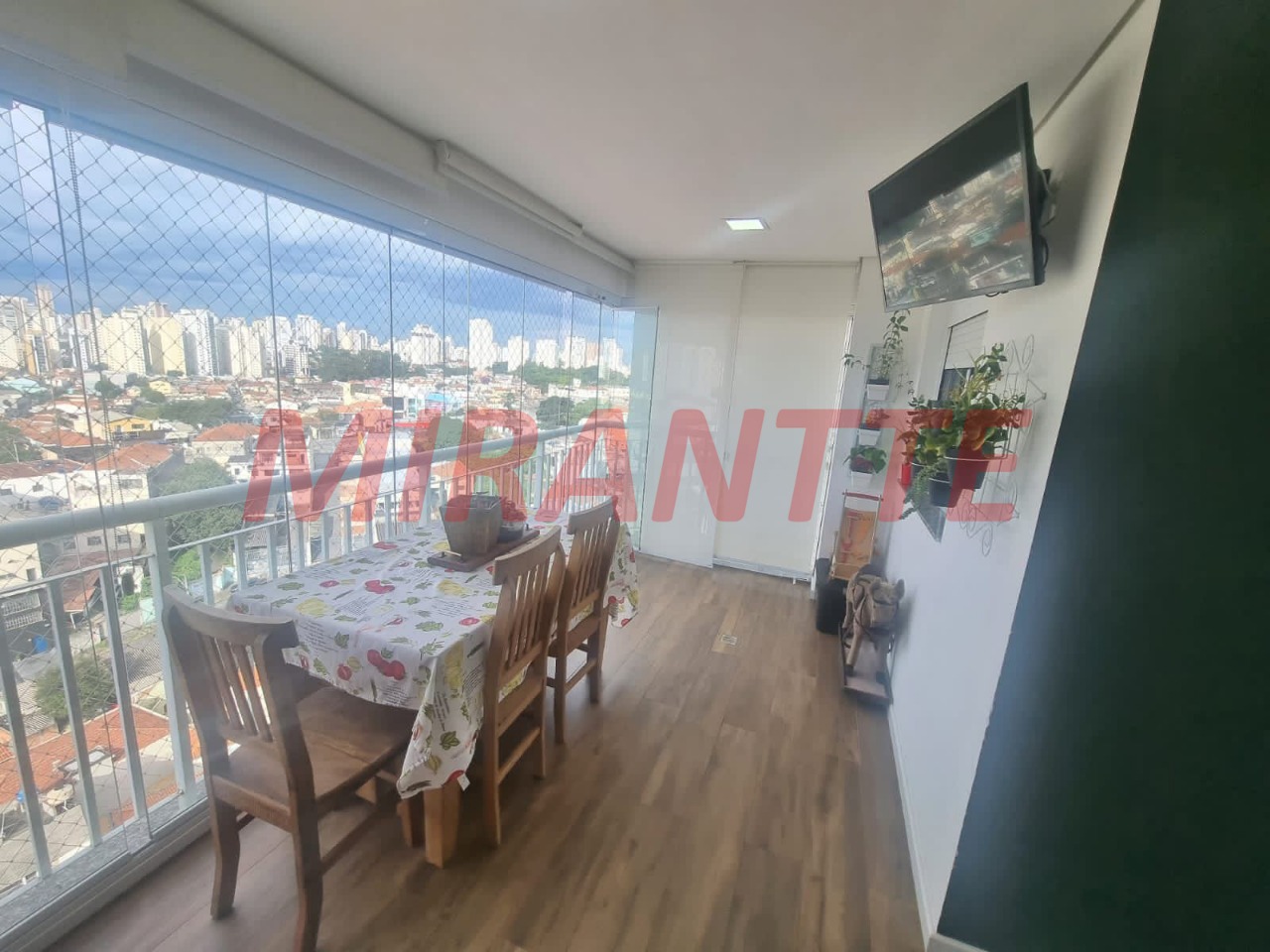 Apartamento de 65m² com 2 quartos em Vila Ester (Zona Norte)
