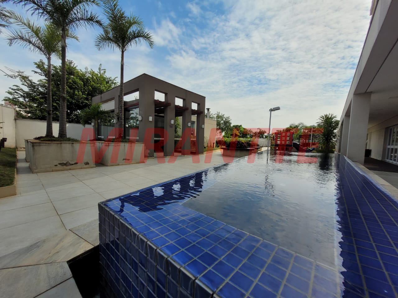 Apartamento de 65m² com 2 quartos em Vila Ester (Zona Norte)