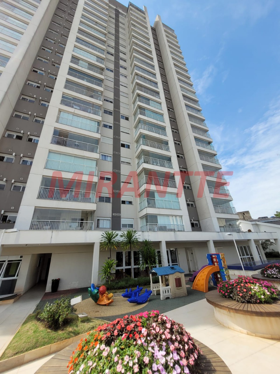 Apartamento de 65m² com 2 quartos em Vila Ester (Zona Norte)