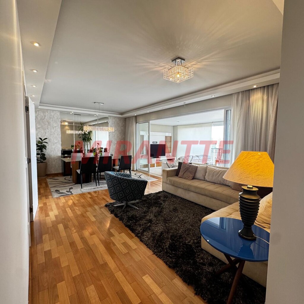 Apartamento de 179m² com 4 quartos em Santana