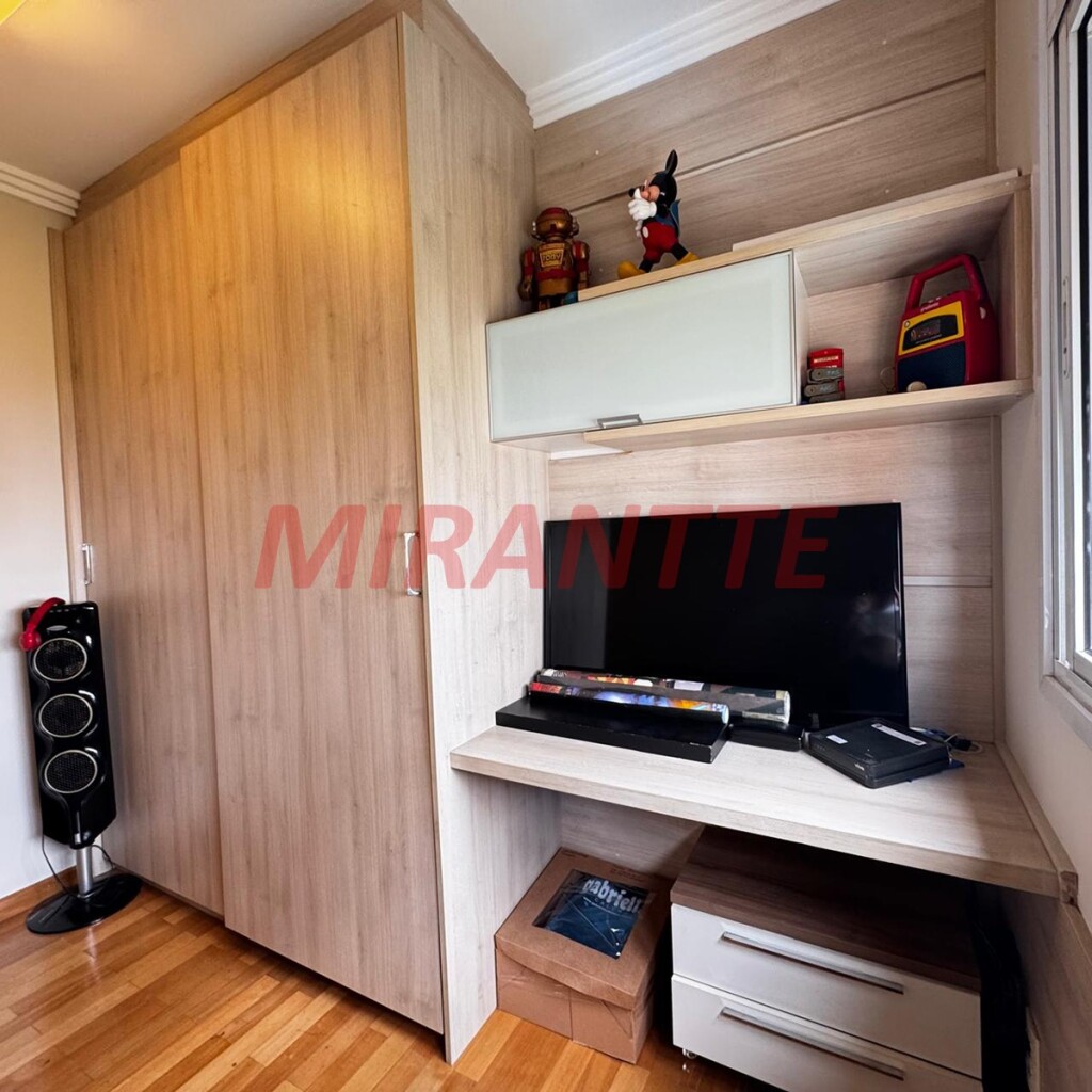Apartamento de 179m² com 4 quartos em Santana