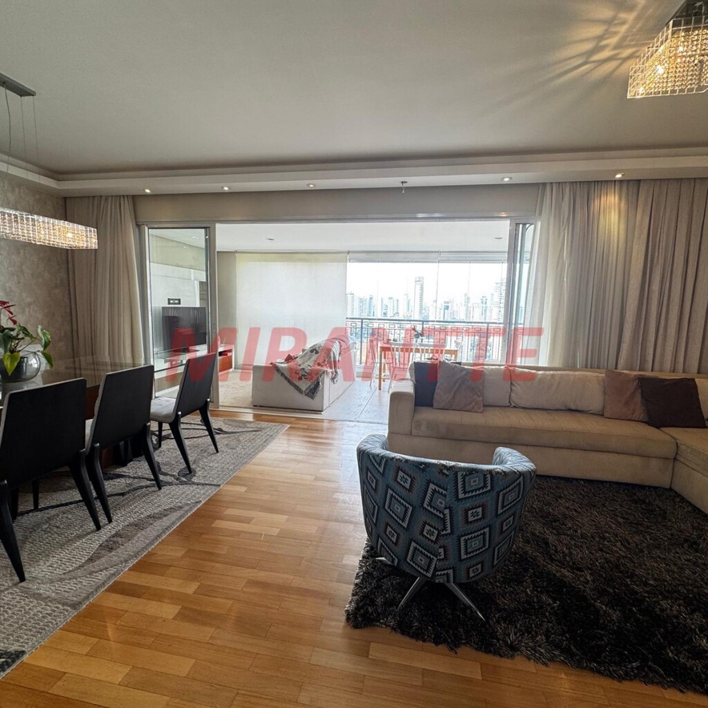 Apartamento de 179m² com 4 quartos em Santana