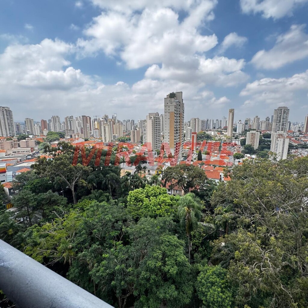 Apartamento de 179m² com 4 quartos em Santana