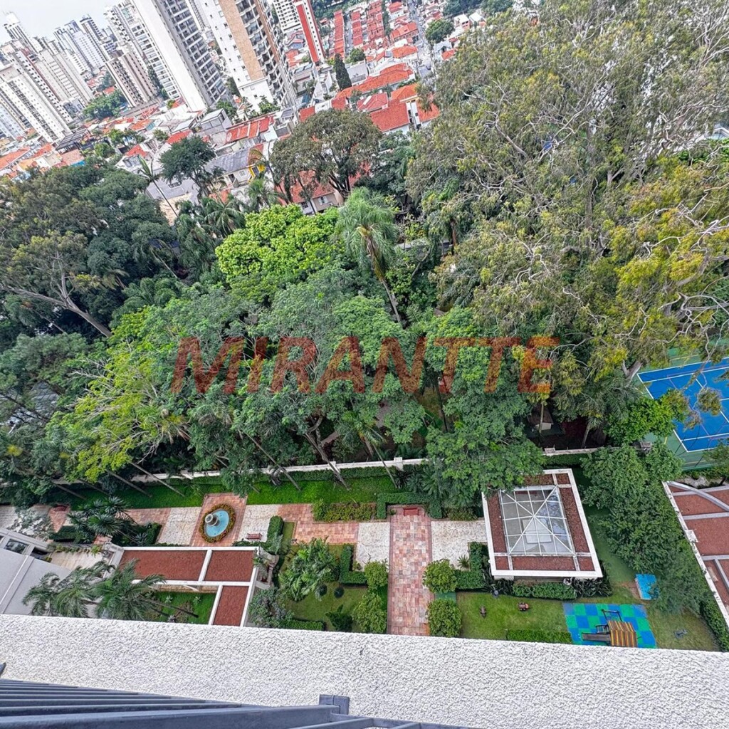 Apartamento de 179m² com 4 quartos em Santana